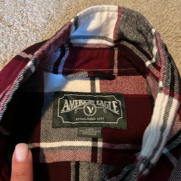 Men’s AE Flannel - Picture 2 of 2